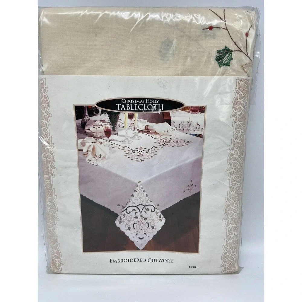 Christmas Holly Tablecloth & Napkins Vintage‎ Embroidered Cutwork Oblong 66